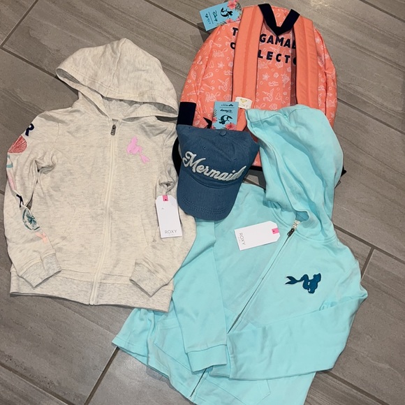 🔥 ROXY X THE LITTLE MERMAID CLOTHING BUNDLE BOX FOR GIRLS NWT 🔥 - Picture 3 of 6